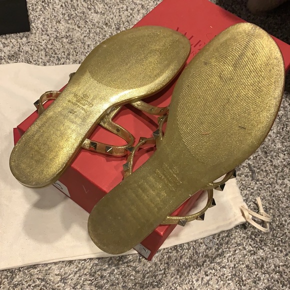 Authentic Valentino Stud Sandals - Picture 4 of 5